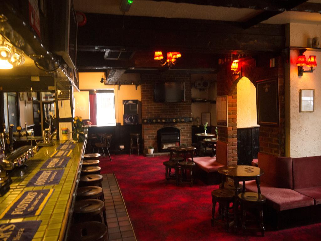Lamb Inn Ringwood Bagian luar foto