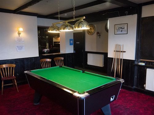 Lamb Inn Ringwood Bagian luar foto
